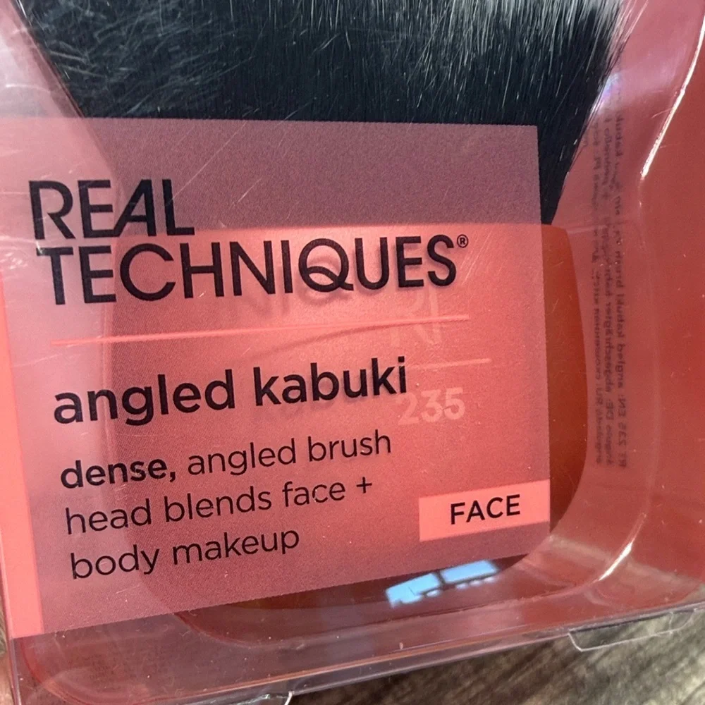 🌻5 for $30🌻 Real Techniques Angled Kabuki Makeup Brush